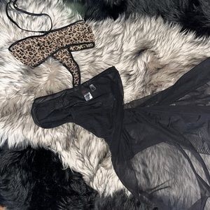 Unique mesh dress with high waist slits